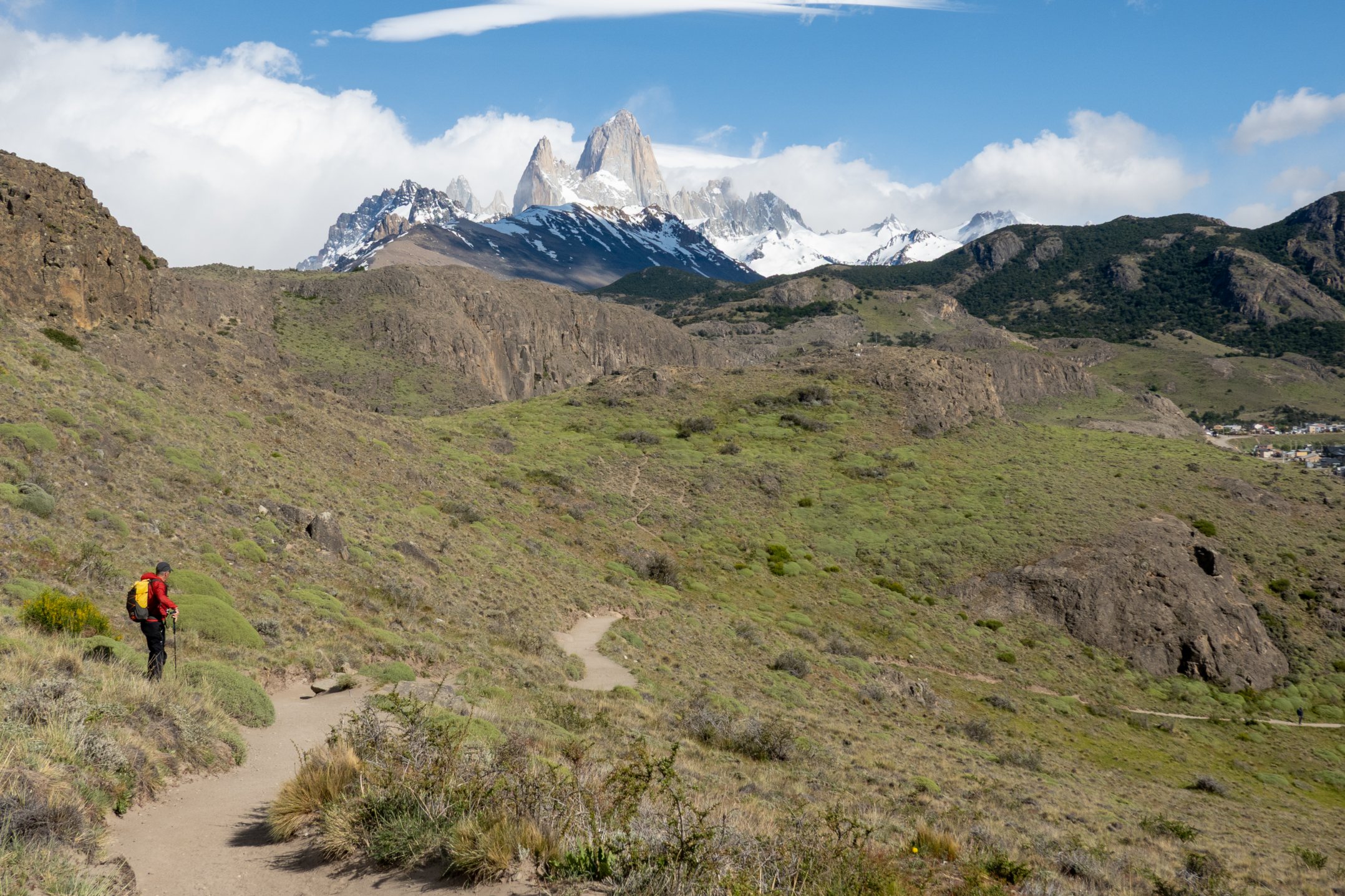 The main trail to Mirador de los Condores